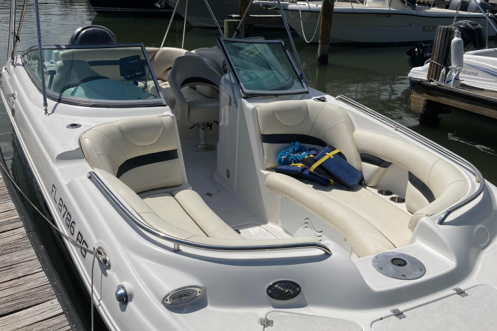 Bow-Rider-Rental